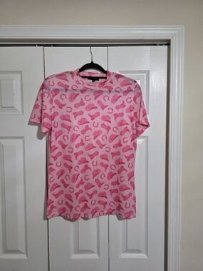 Merigold Kiss Pink Western Graphic Mesh Tee